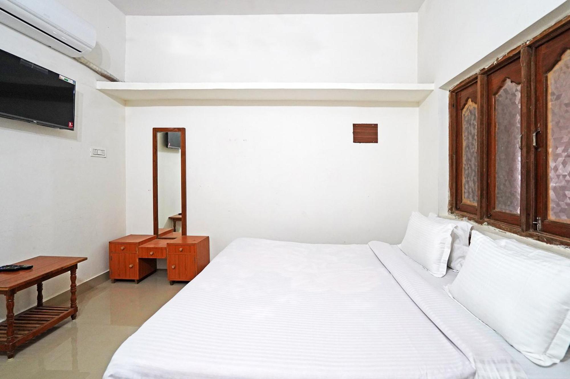 Oyo Home Unity Home Stay Rajpipla Esterno foto